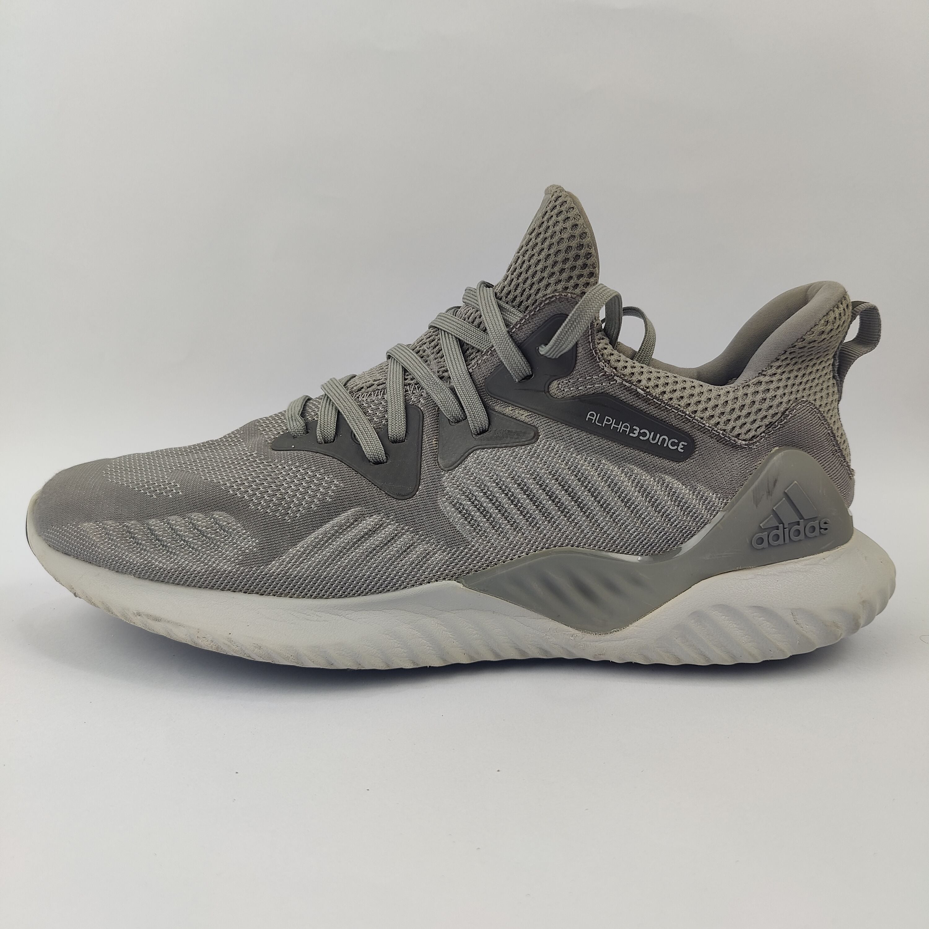 Adidas Alphabounce (UK/PK 11.5) - 46.5 | Excellent+