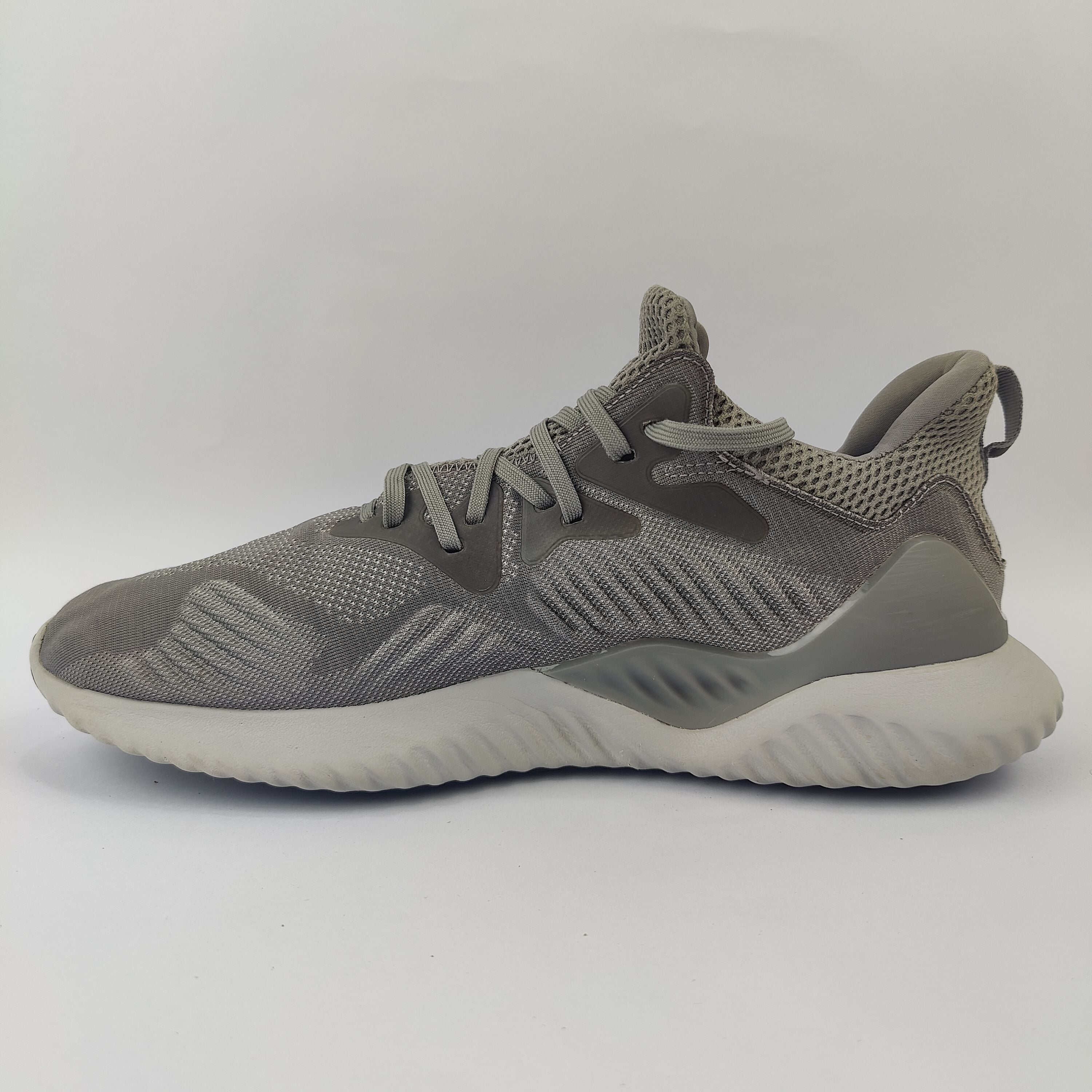 Adidas Alphabounce (UK/PK 11.5) - 46.5 | Excellent+
