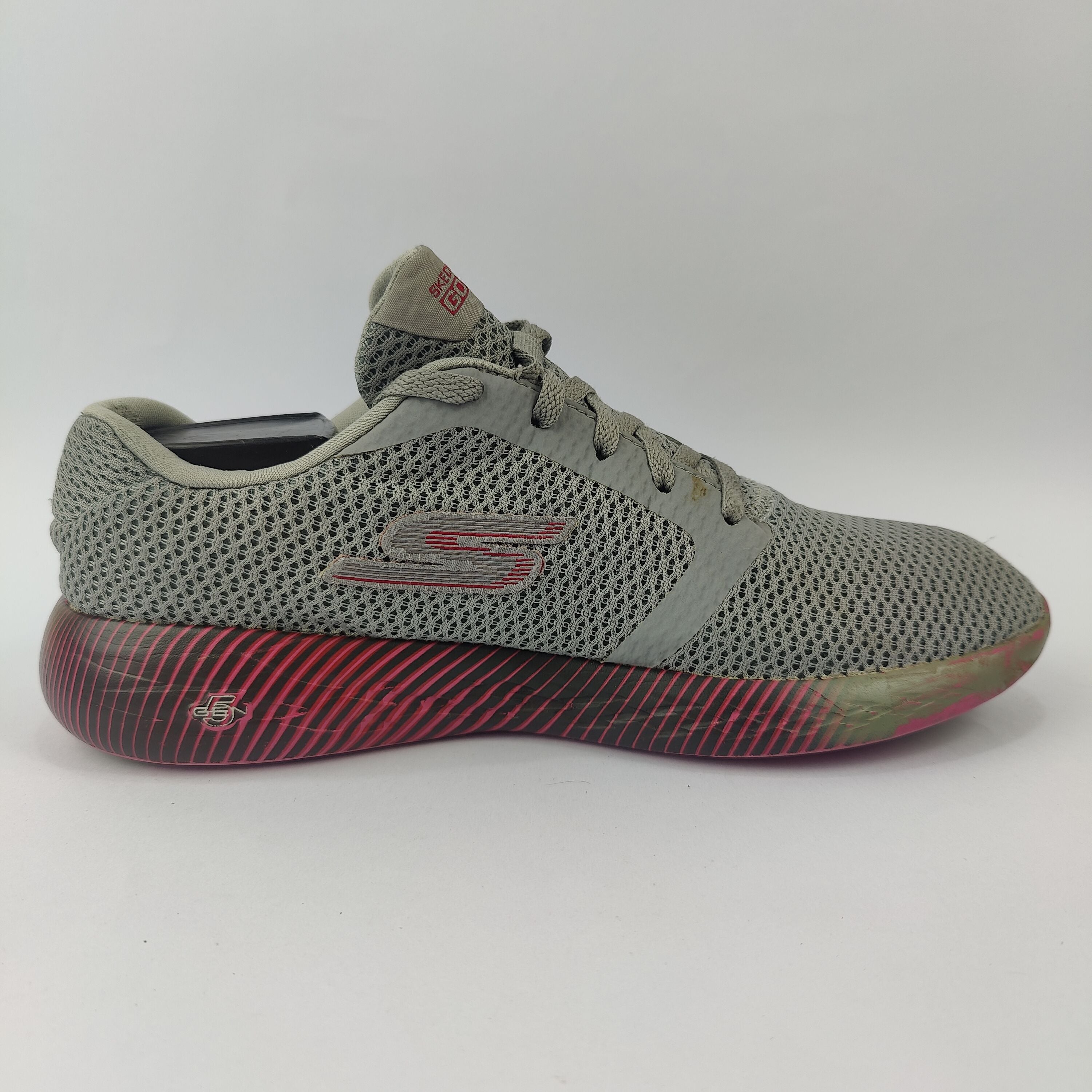 Skechers Go Run 600 (UK/PK 6) - 39 | Excellent