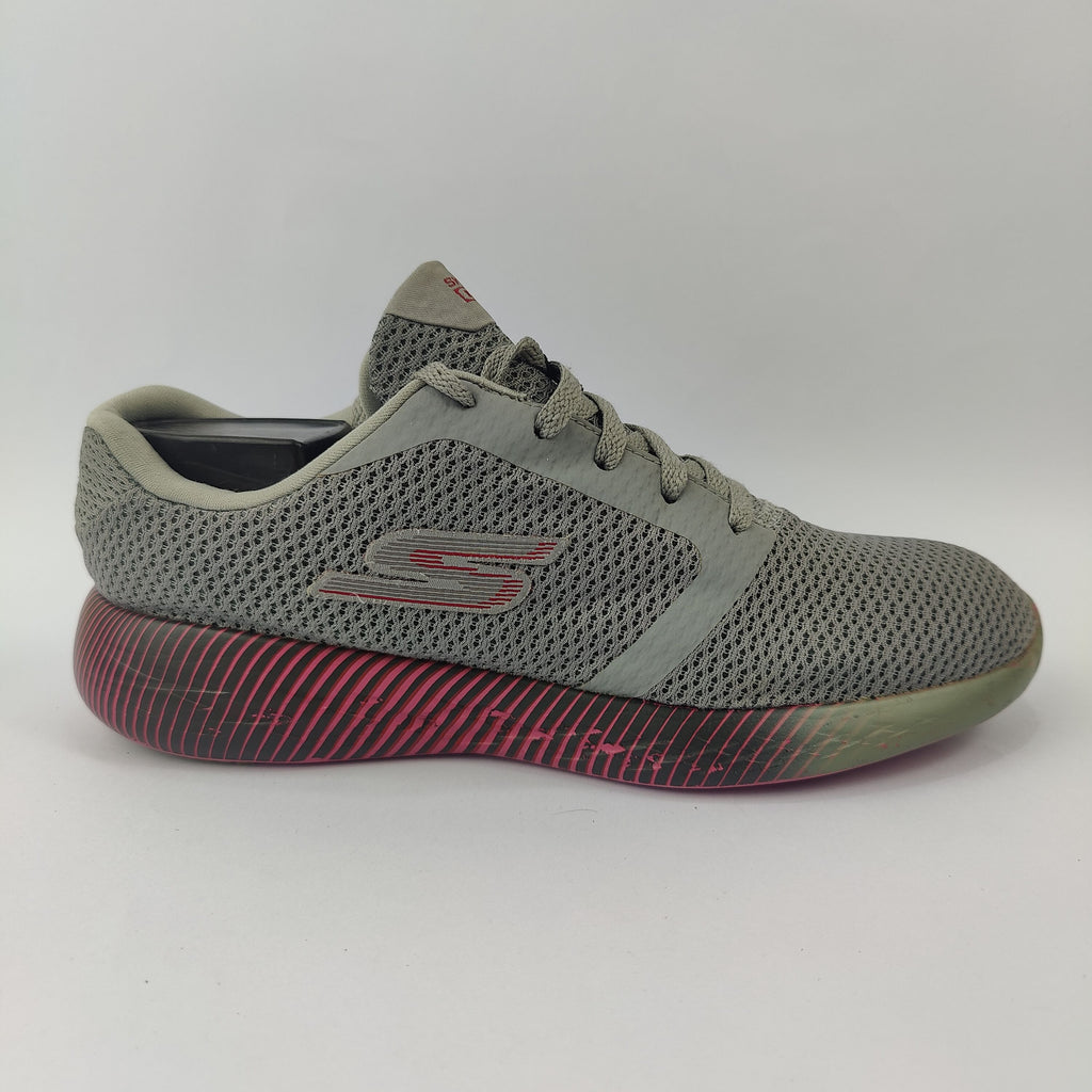 Skechers Go Run 600 (UK/PK 6) - 39 | Excellent