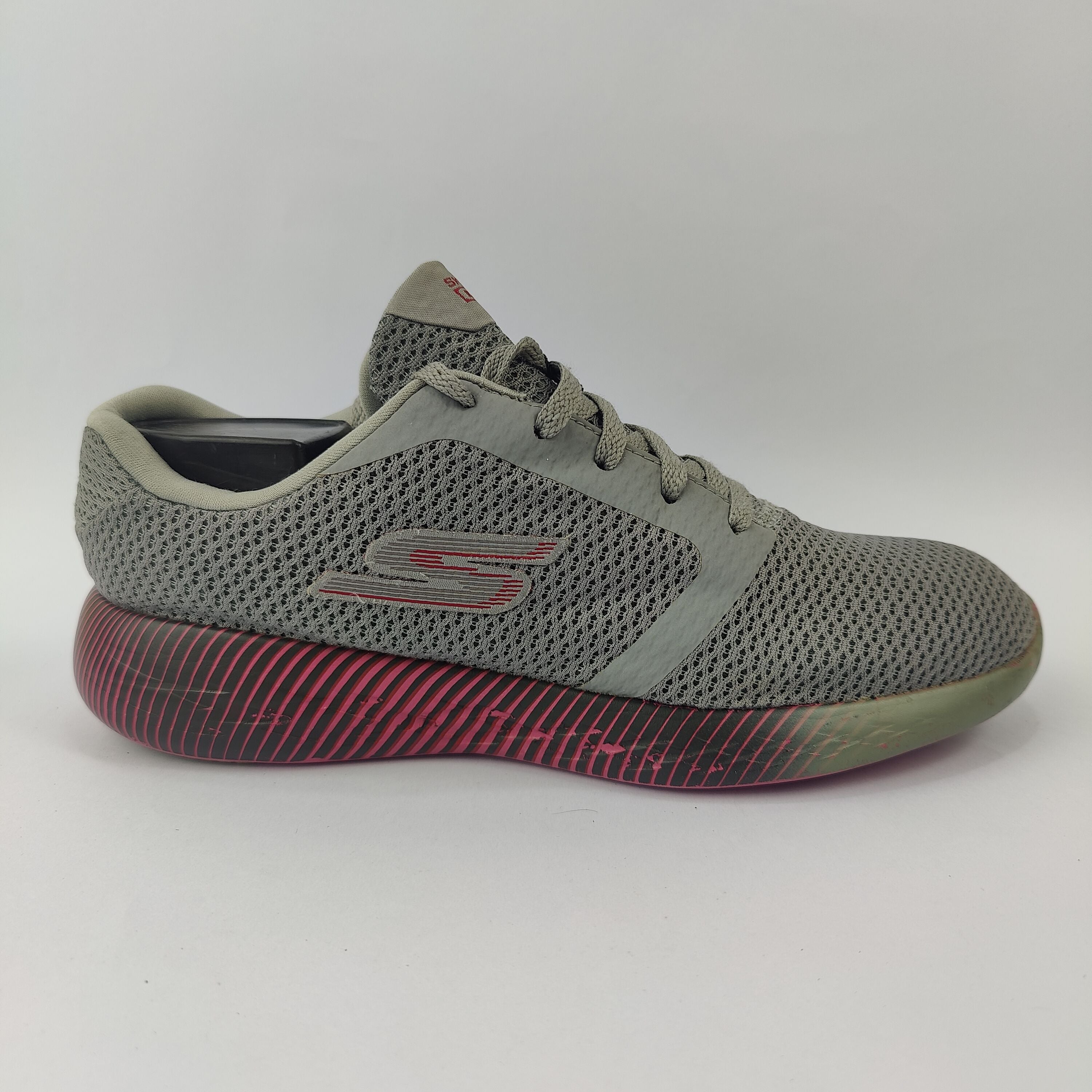 Skechers Go Run 600 (UK/PK 6) - 39 | Excellent