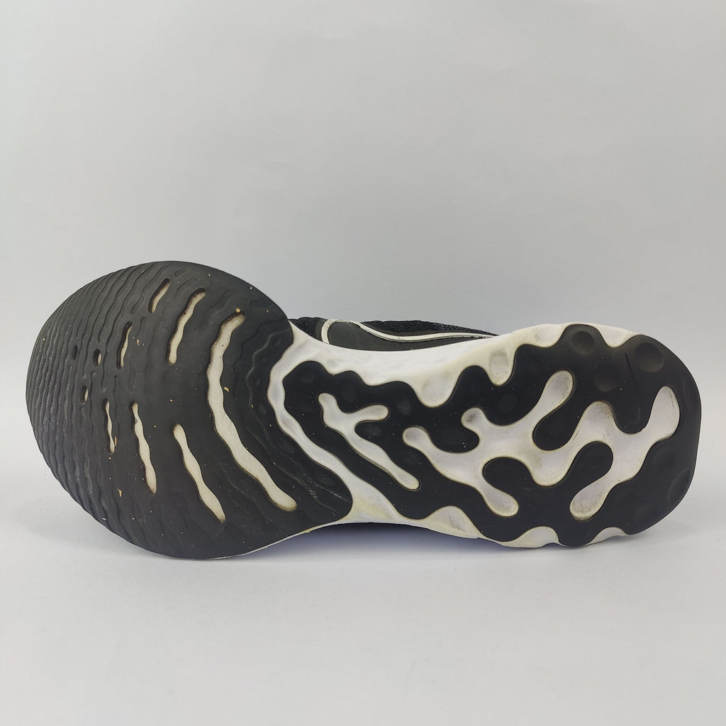 Nike Infinity Run Flyknit 2 (UK/PK 9) - 44 | Excellent