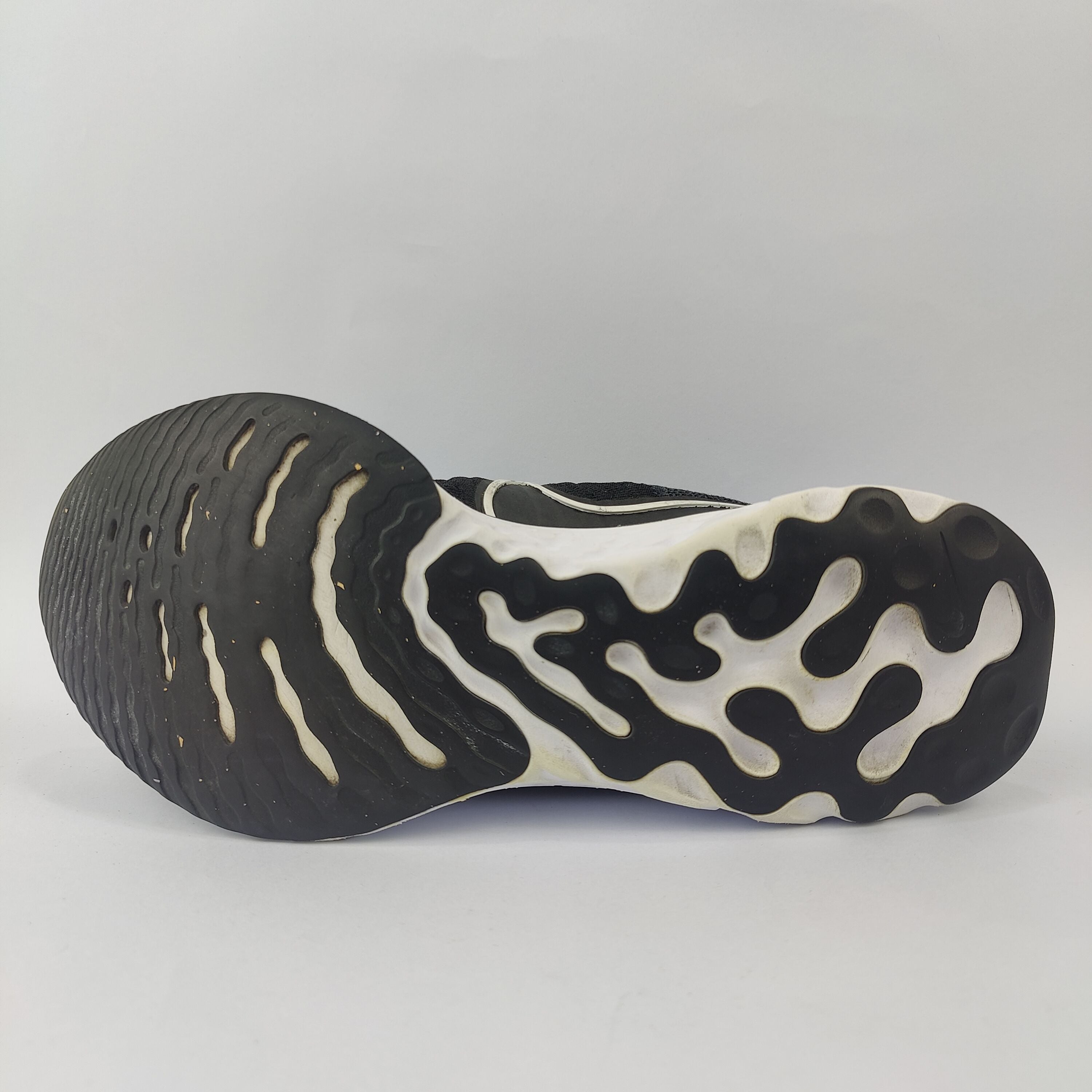 Nike Infinity Run Flyknit 2 (UK/PK 9) - 44 | Excellent