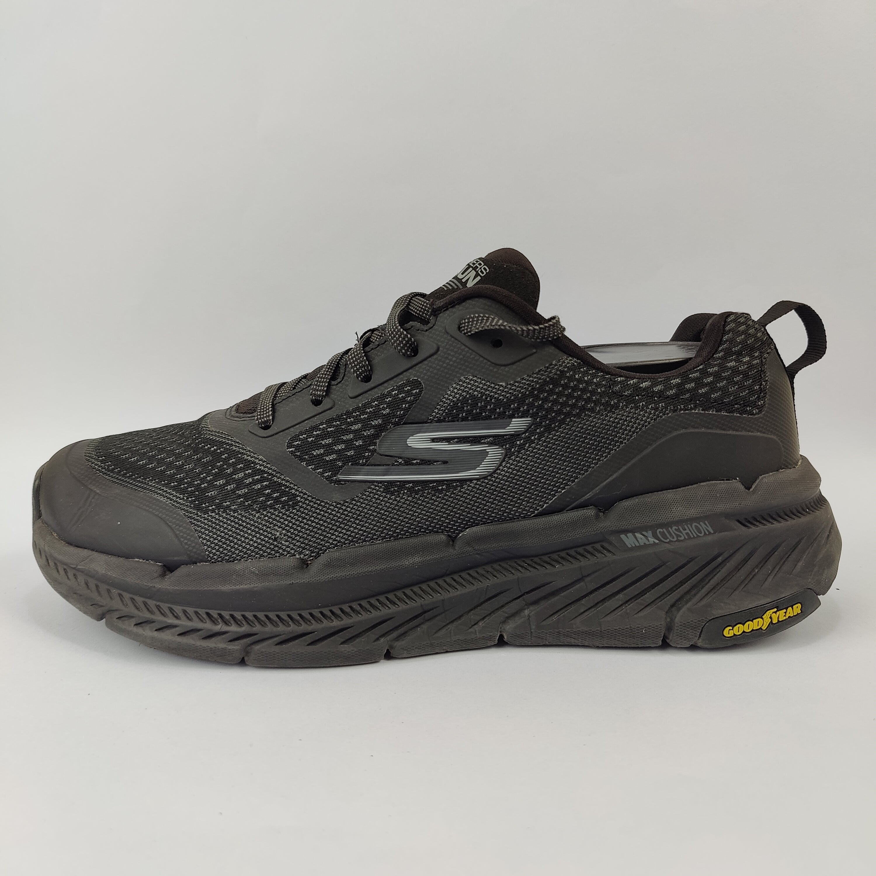 Skechers Cushioning Premiere 2.0 (UK/PK 8.5) - 43 | Brilliant