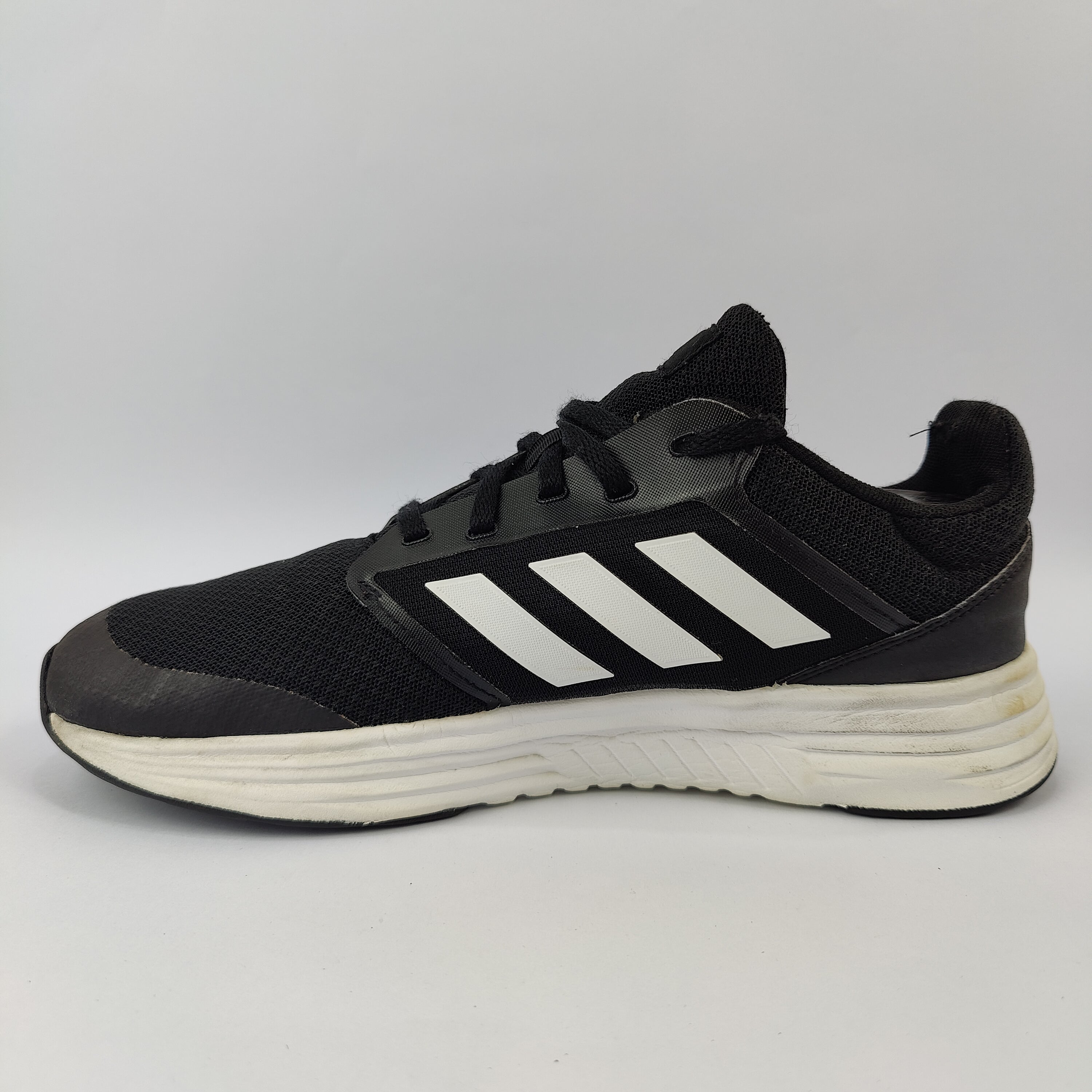 Adidas Galaxy 5 (UK/PK 8) - 42 | Excellent