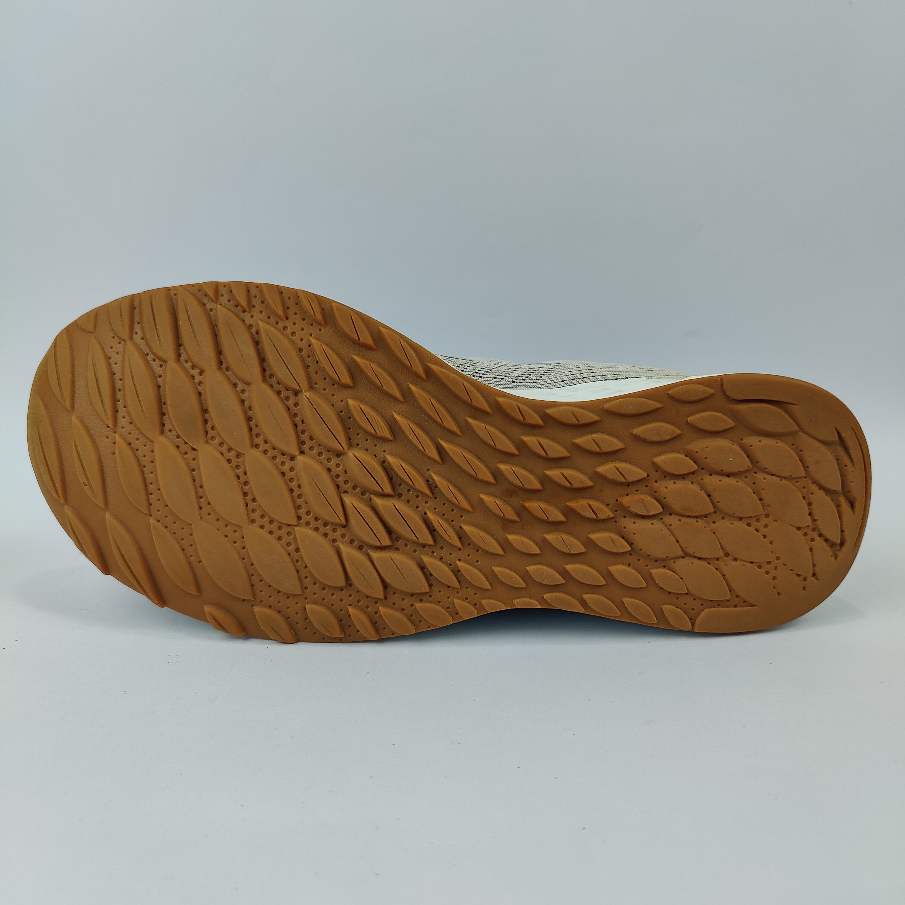 New Balance Fresh Foam Arishi (UK/PK 7.5) - 41.5| Brilliant