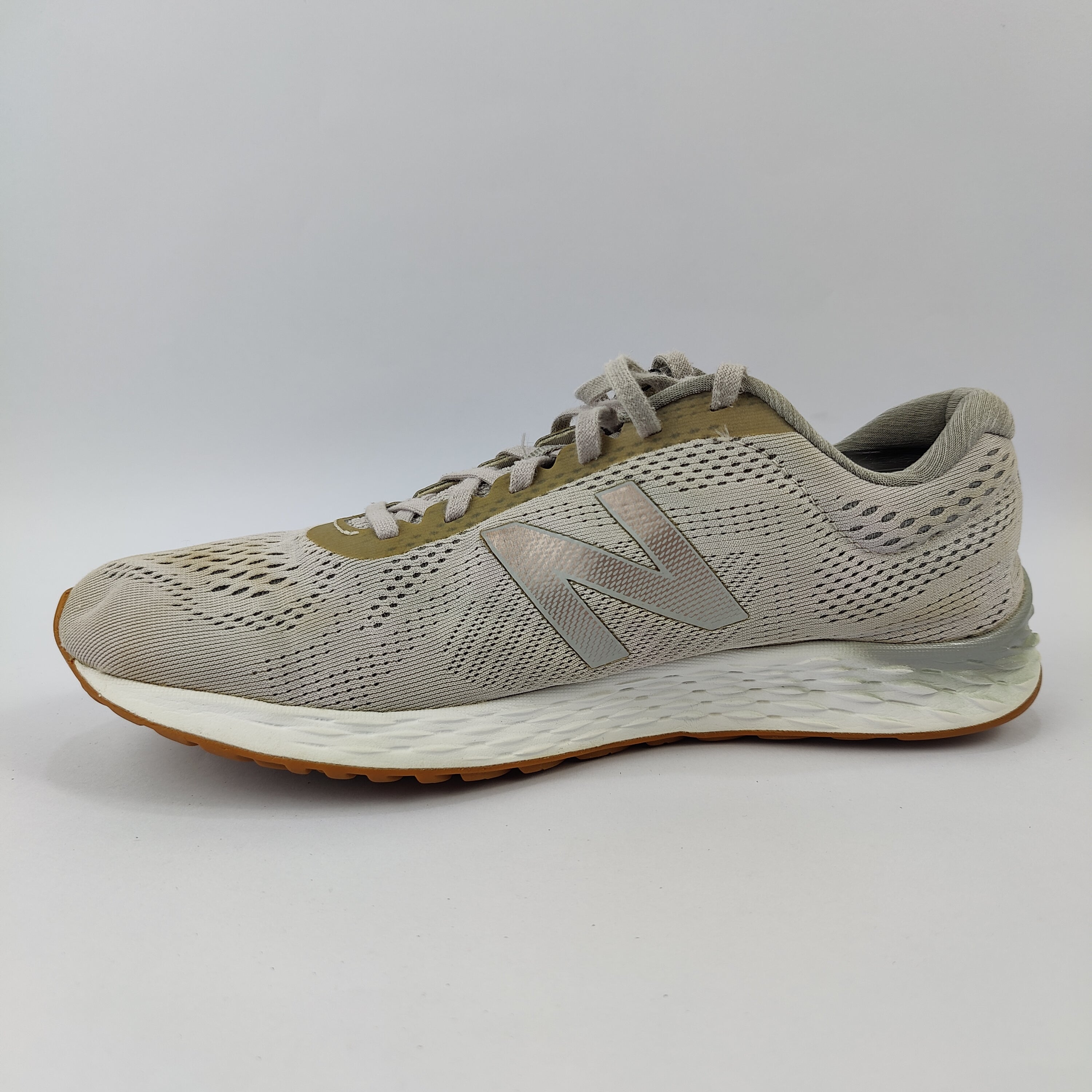 New Balance Fresh Foam Arishi (UK/PK 7.5) - 41.5| Brilliant