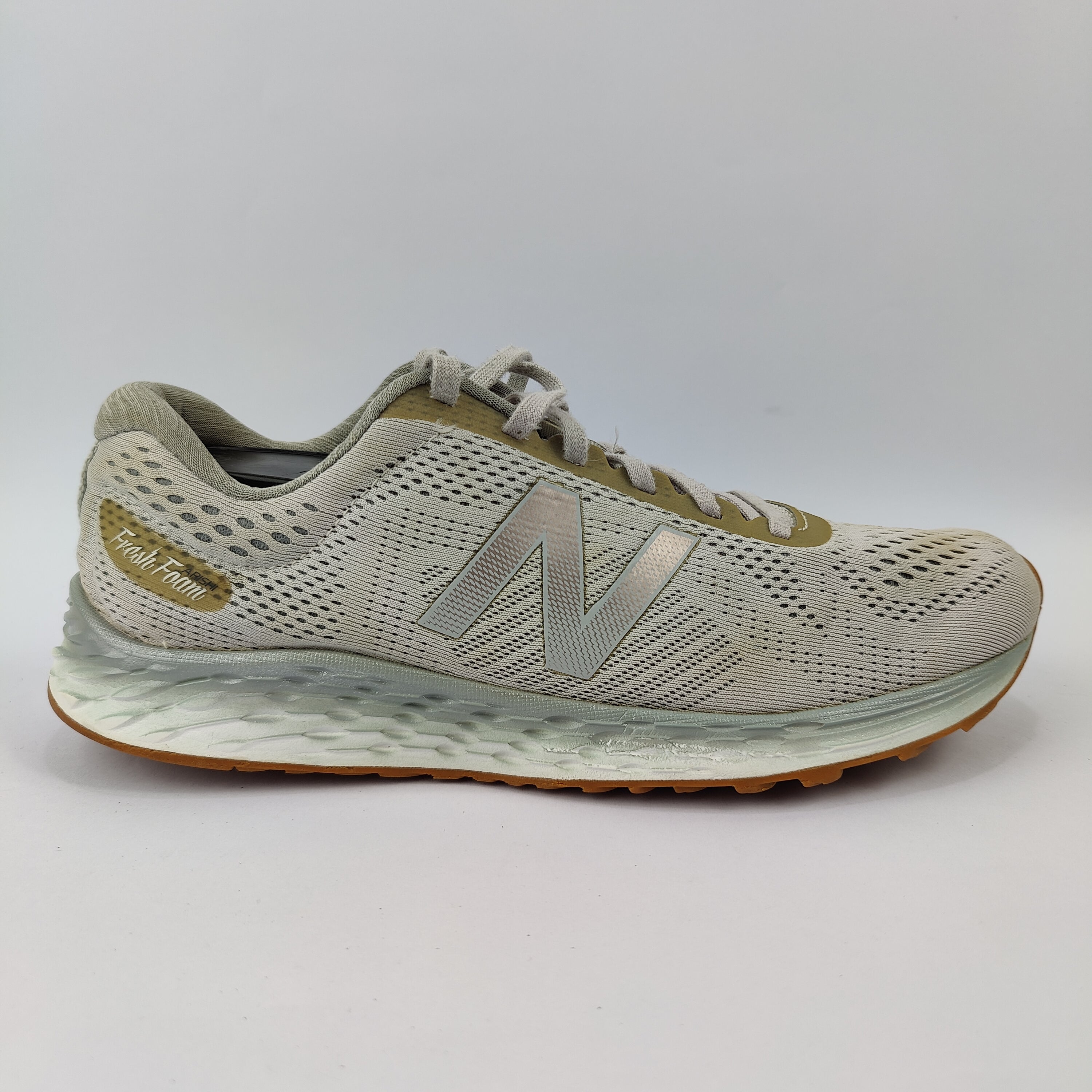 New Balance Fresh Foam Arishi (UK/PK 7.5) - 41.5| Brilliant