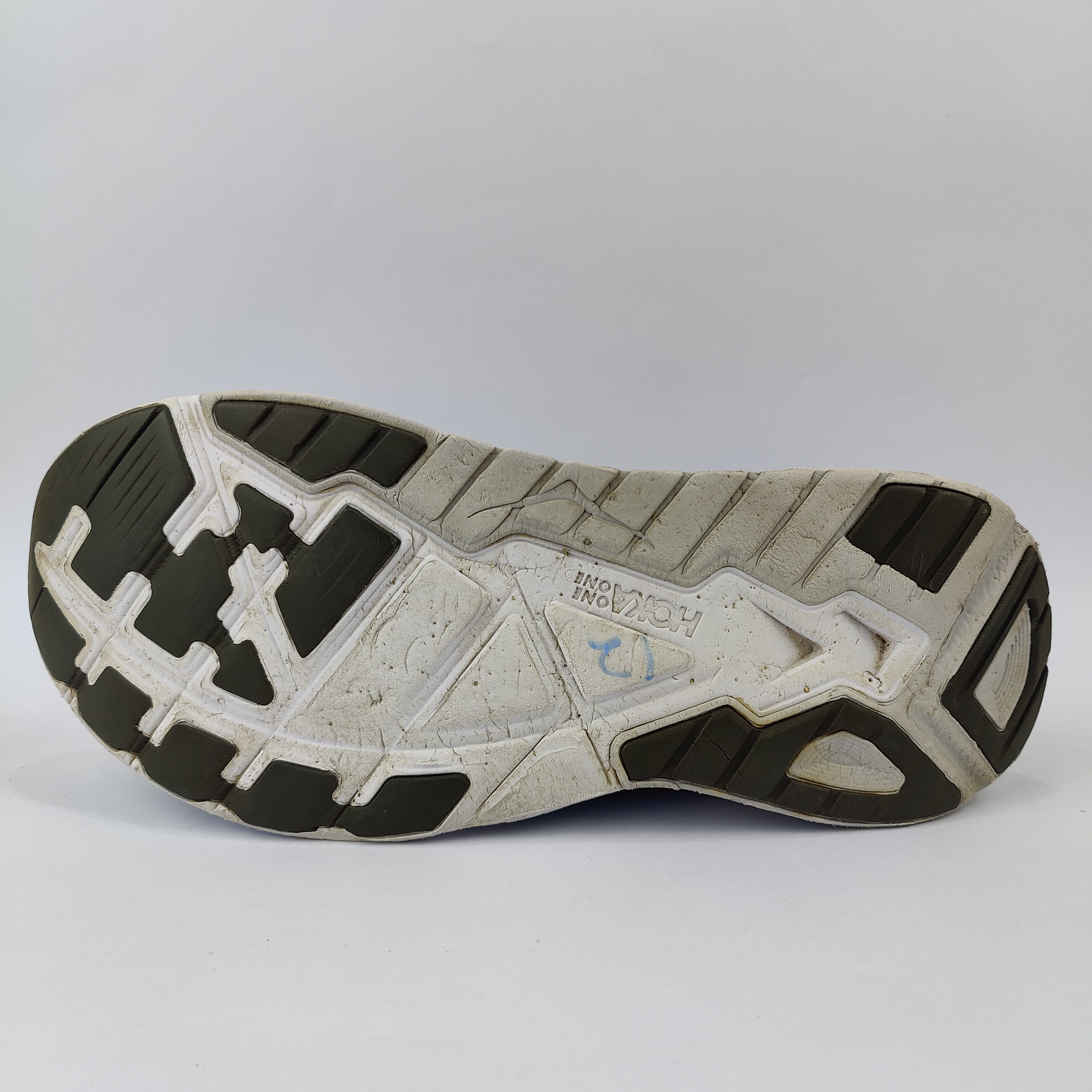 Hoka Arahi 3 (UK/PK 11) - 46 | Brilliant