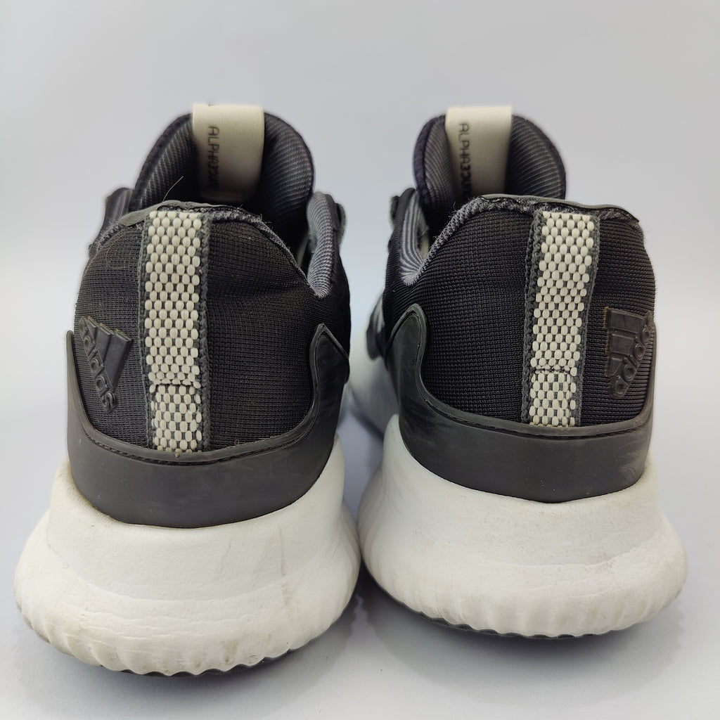 Adidas Ultraboost (UK/PK 8.5) - 42.5 | Brilliant