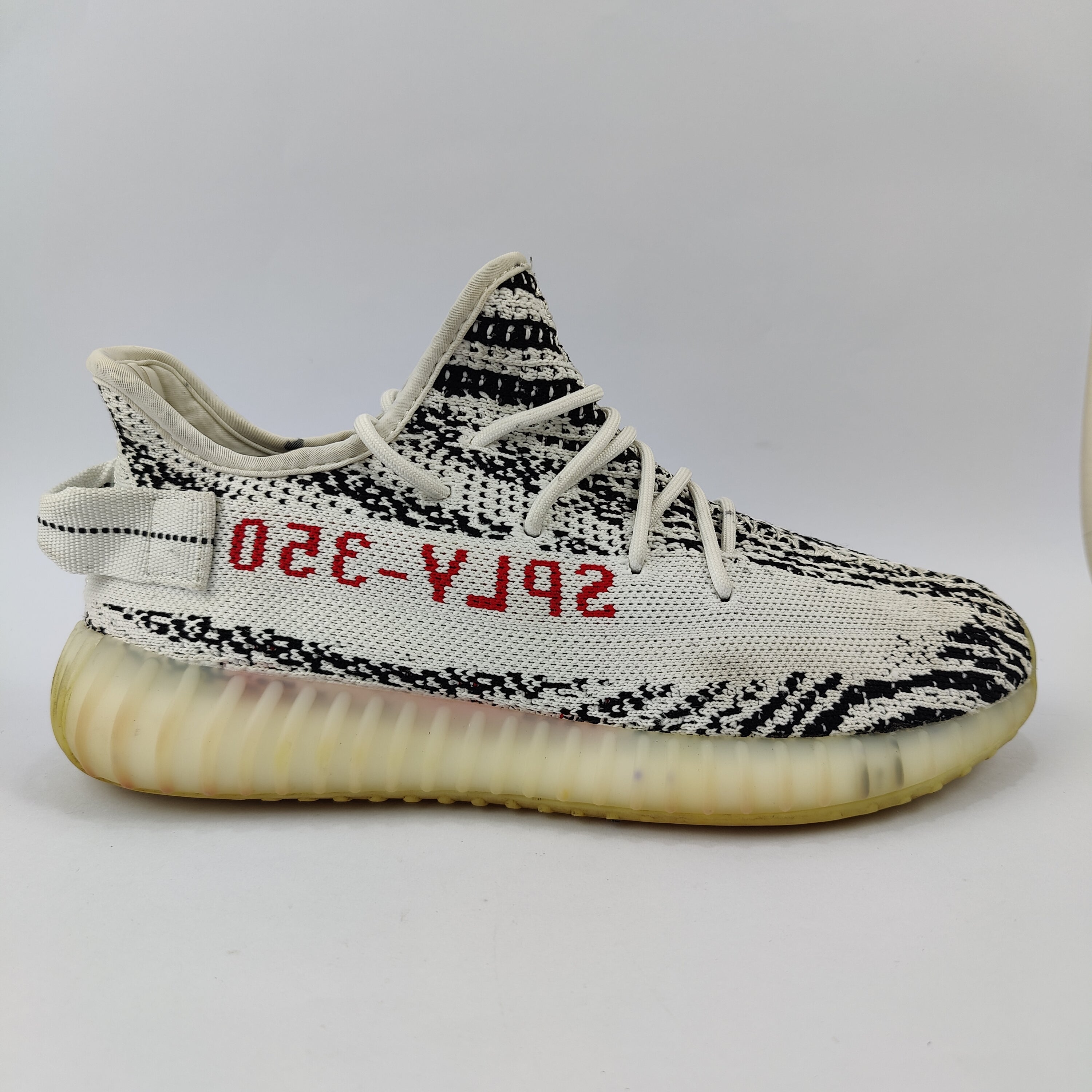 Adidas Yeezy Boost 350 (UK/PK 8) - 42 | Excellent