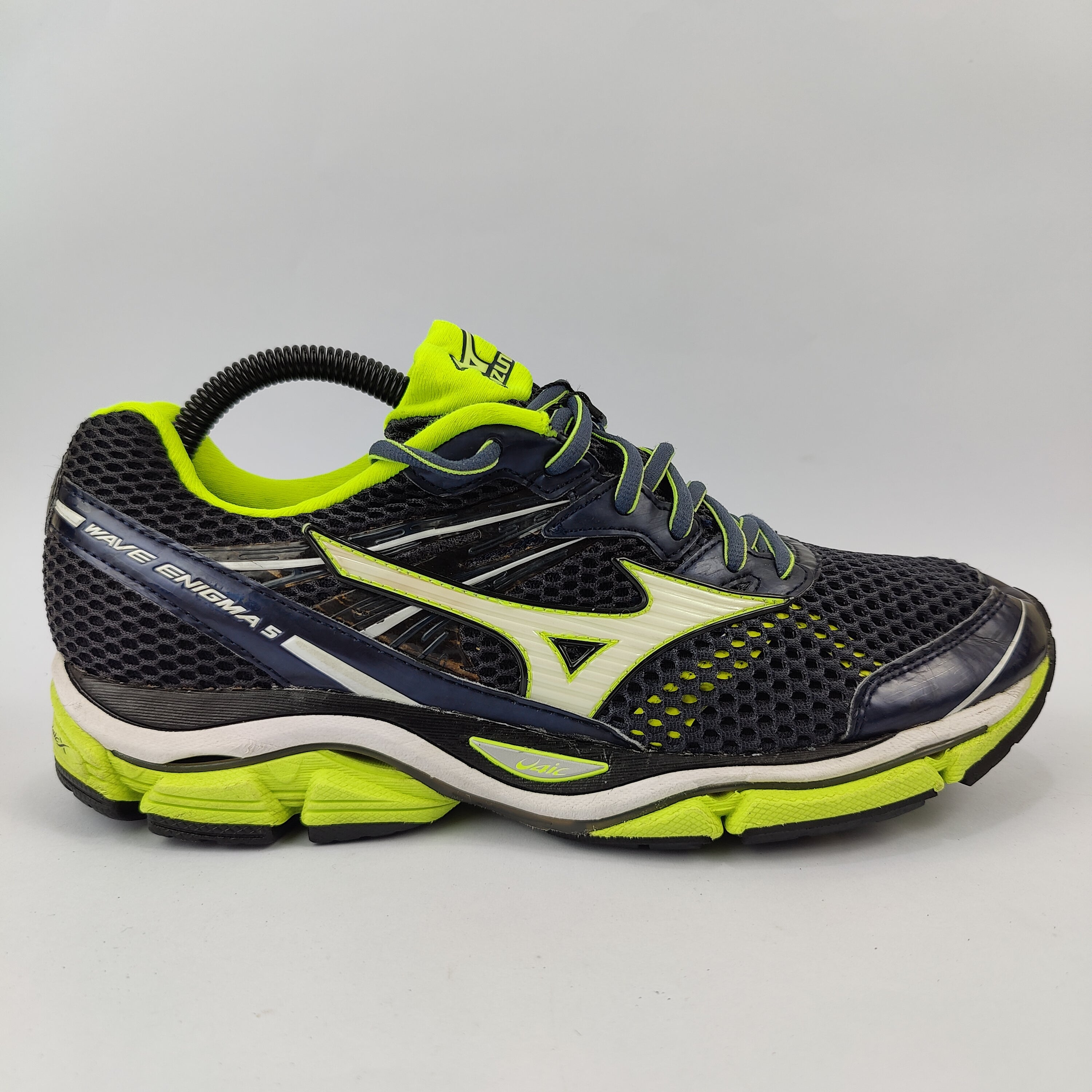 Mizuno Wave Enigma (UK/PK 8) - 42 | Excellent