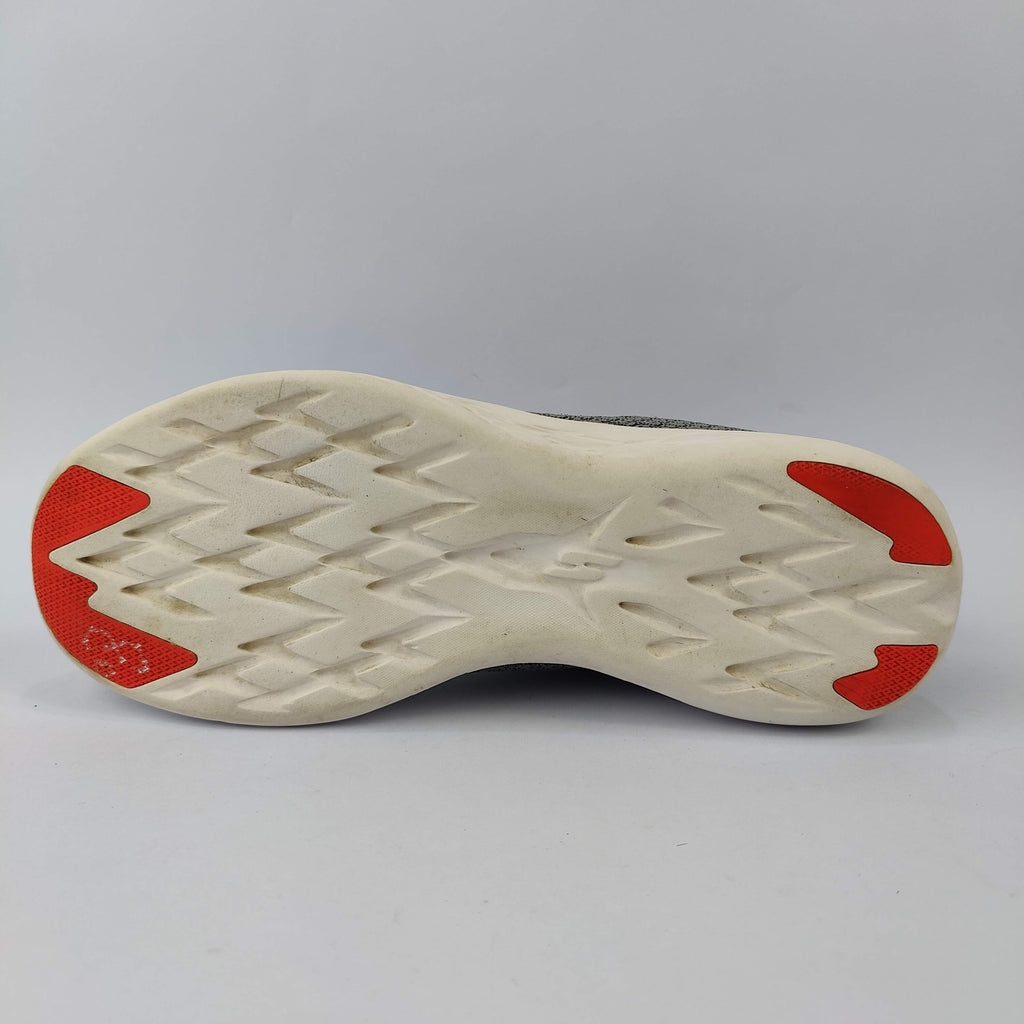 Skechers Go Run 600 (UK/PK 7) - 40 | Excellent