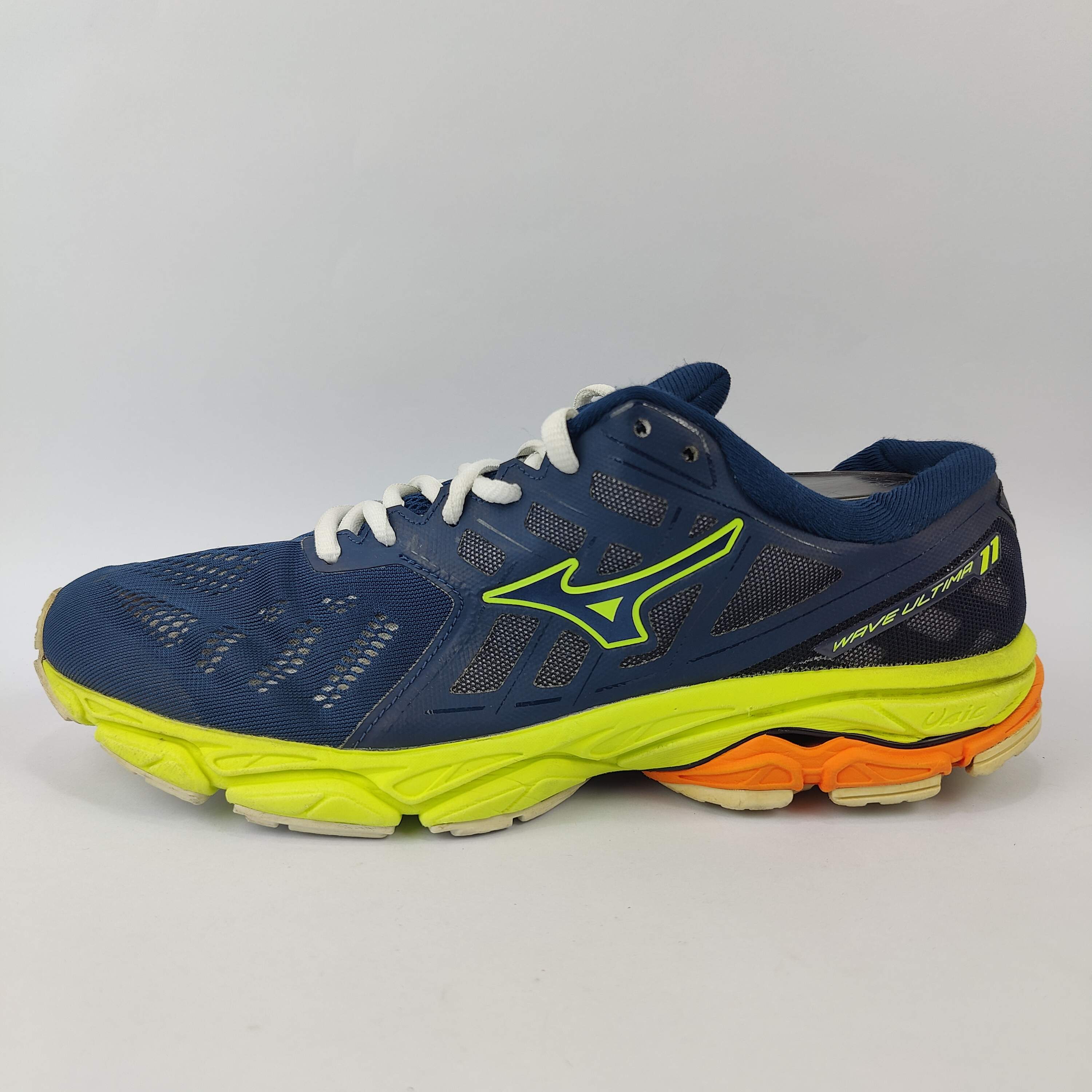 Mizuno Wave Altima 11 (UK/PK 9) - 43 | Excellent