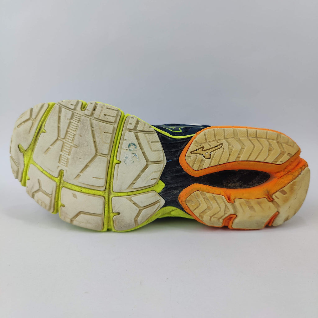 Mizuno Wave Altima 11 (UK/PK 9) - 43 | Excellent