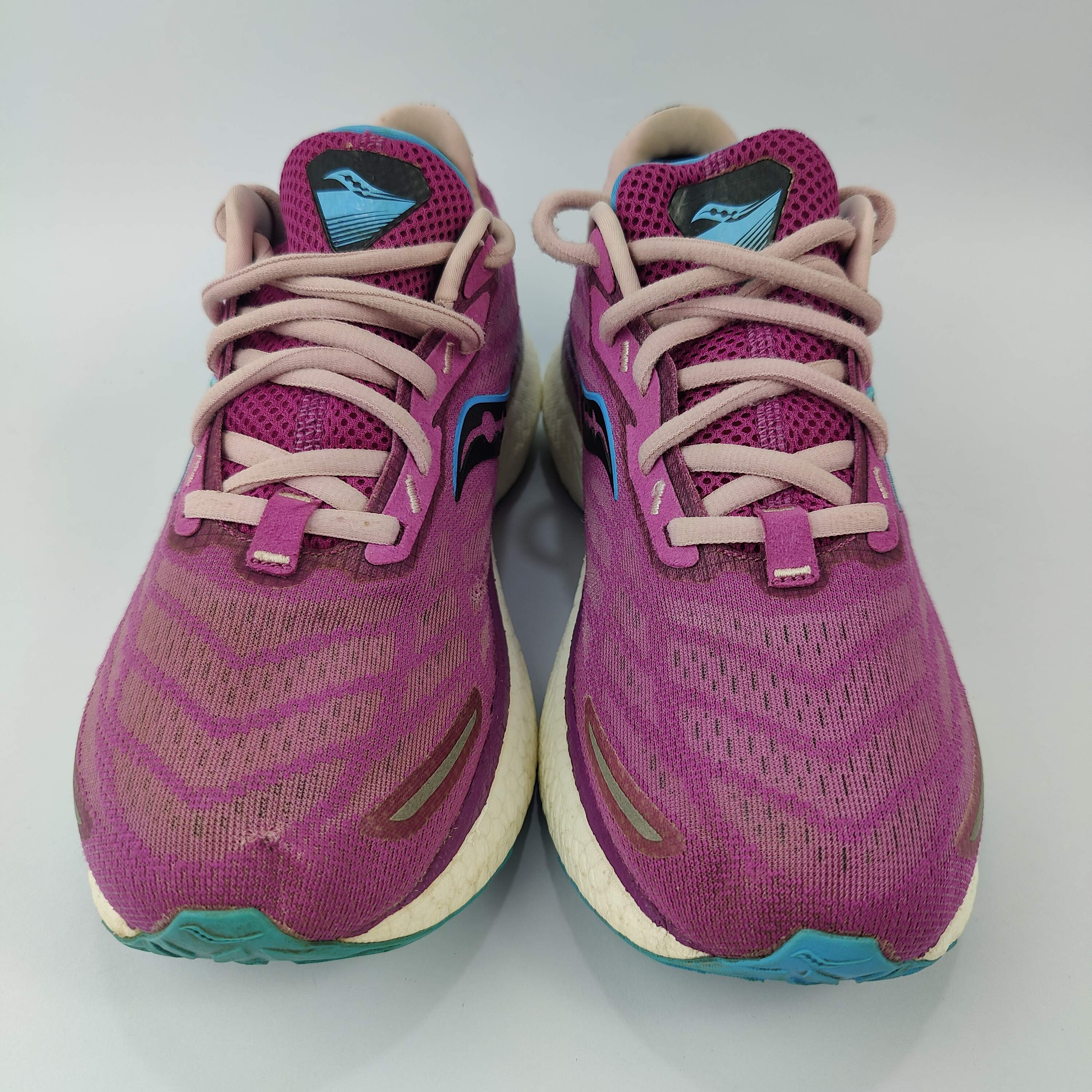 Saucony Triumph 19 (UK/PK 6.5) - 40 | Excellent