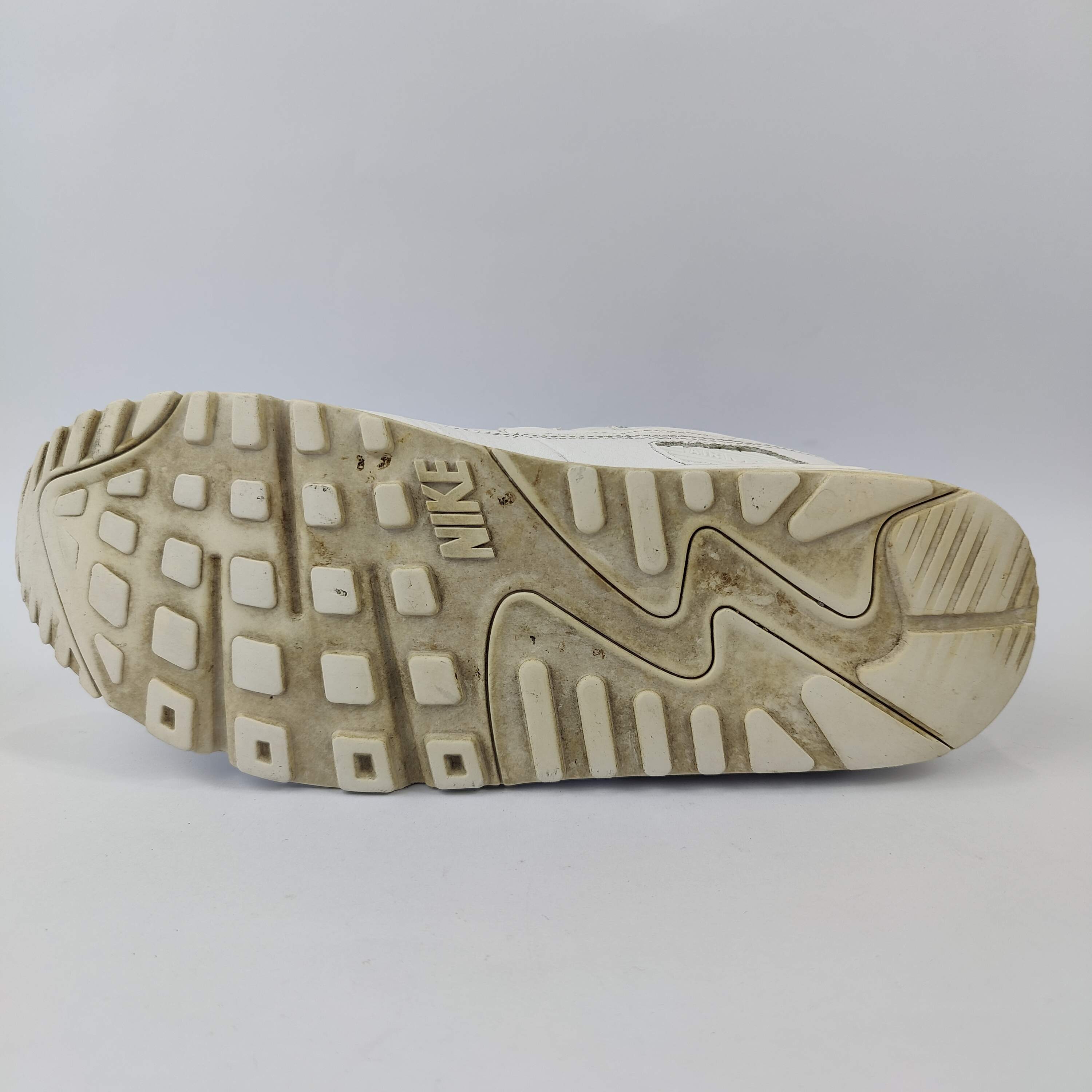 Nike Air Max 90 (UK/PK 9.5) - 44.5 | Excellent