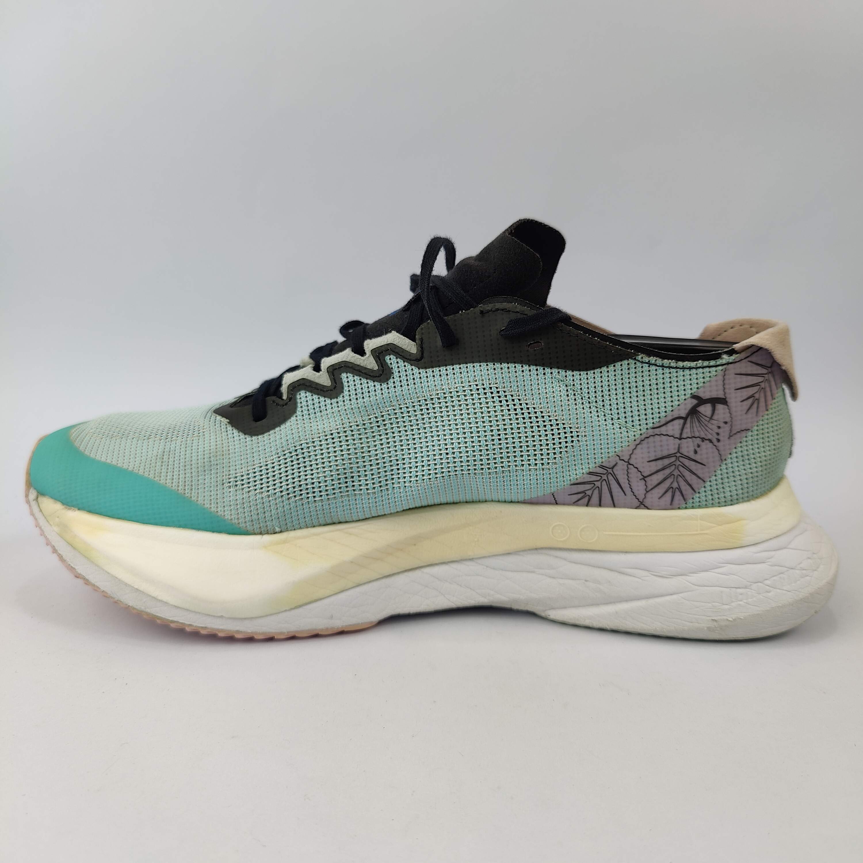 Adidas Adizero Boston (UK/PK 7) - 41 | Brilliant