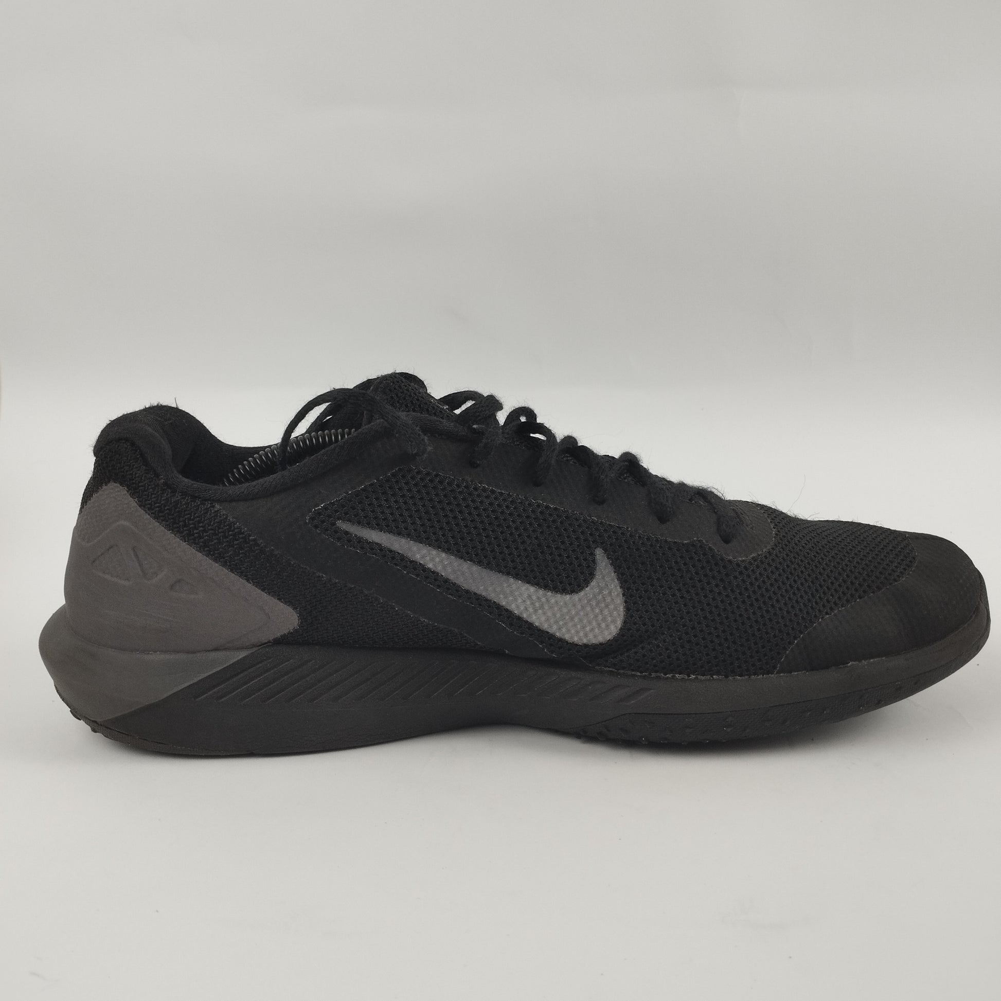 nike retaliation trainer 2